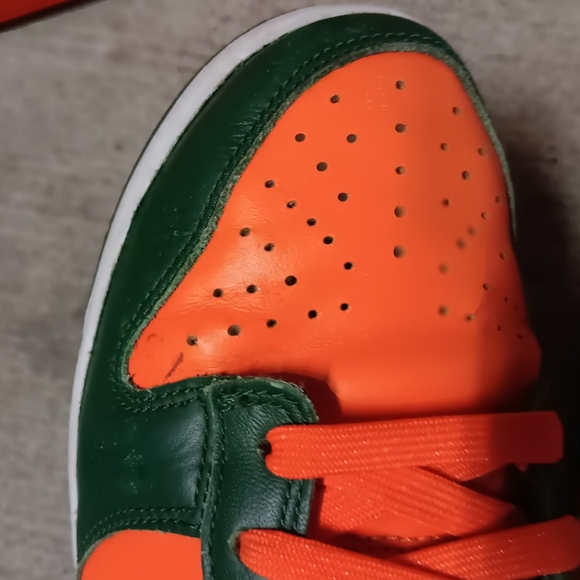 Nike Dunk Low "Miami Hurricanes" 10.5W / 9M - Picture 9 of 11